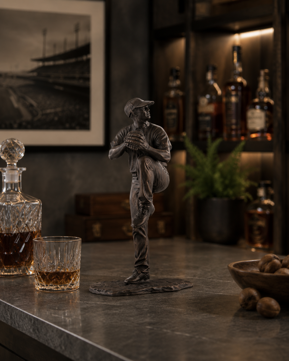 THE PITCHER - TABLETOP