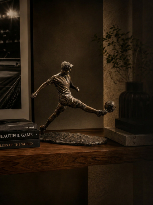 THE STRIKER - TABLETOP